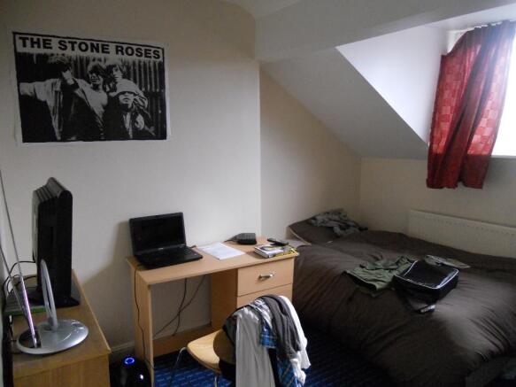 8 bed Terraced to rent Image 8