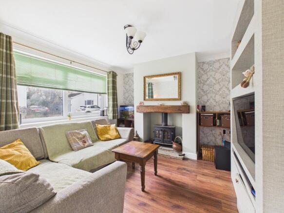 3 bed Semi-Detached for sale Image 6