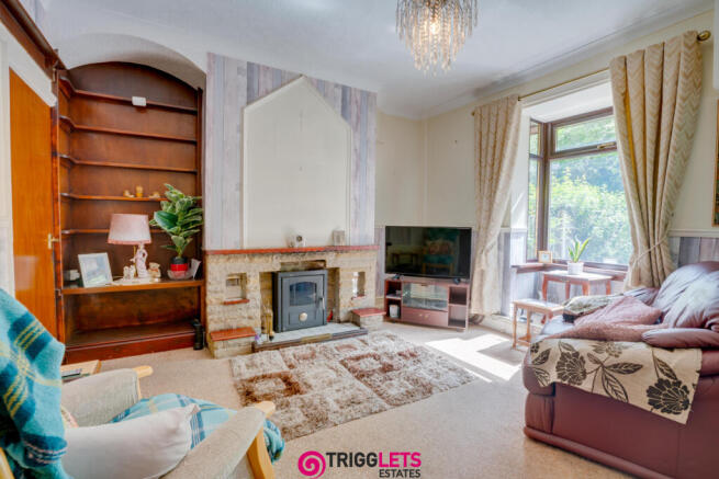 3 bed Semi-Detached for sale Image 8