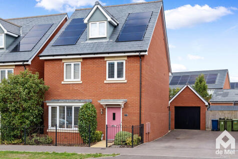 Vale Road, Bishops Cleeve, Cheltenham, GL52