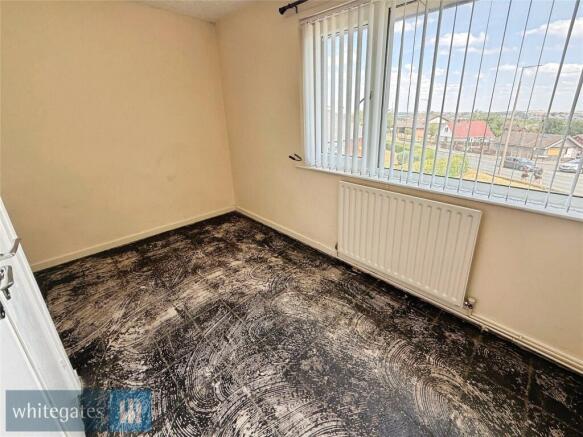 2 bed Apartment for sale Image 6