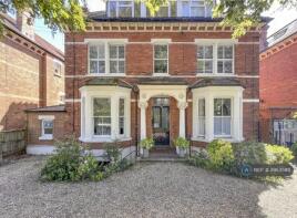 Flat Basement A, 12, West Hill Road, London SW18 1LN