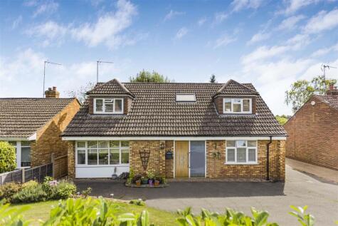 Stapleford Village, Hertford