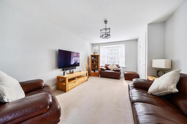 Gloster Road, Lutterworth, LE17 photo 3