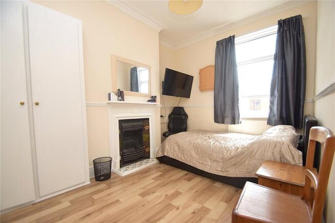 5 bed Terraced to rent Image 10