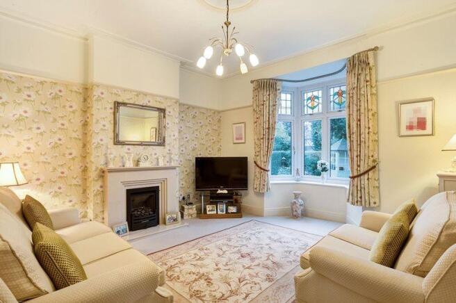 SITTING ROOM