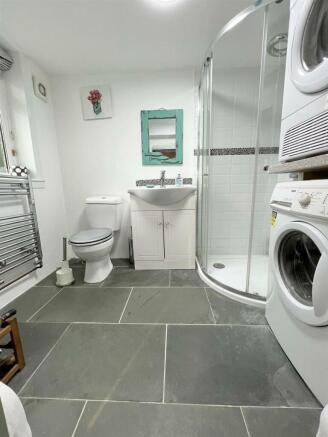 Shower Room/Utility