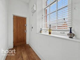 97, Mary Munnion Quarter, Chelmsford CM2 9FT