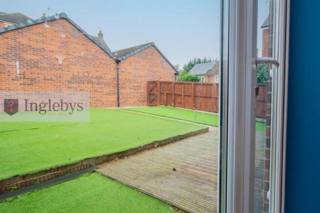 4 bed Detached for sale Image 12