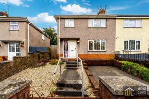 62, Sunnybank Road, Blackwood NP12 1HZ
