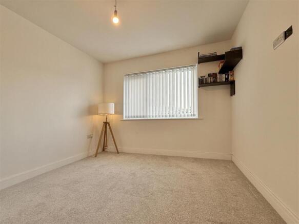 Bedroom 2.jpg