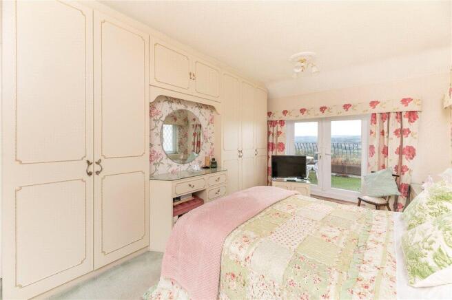 3 bed Detached for sale Image 7