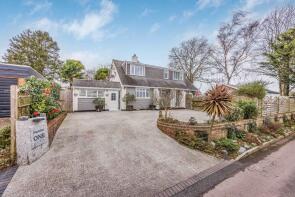1, Woodgaston Lane, Hayling Island PO11 0RL