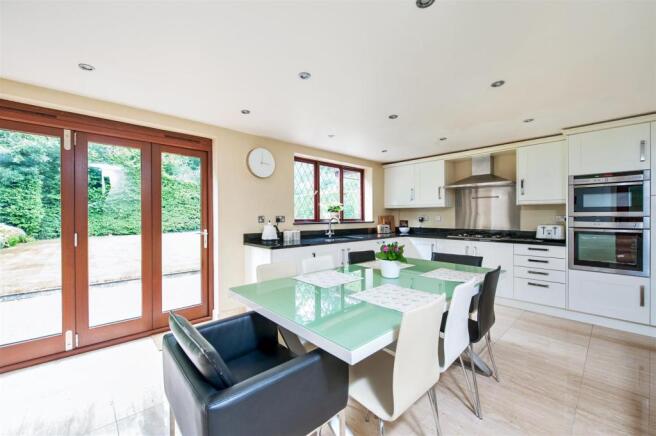 22 Poppyfield Court-