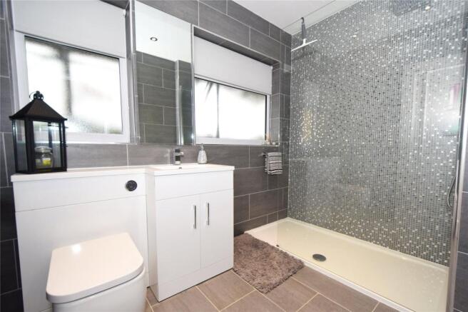 Ground Floor Shower