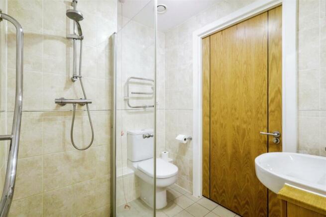flat60martellocourt3-15jevingtongardenseastbourneb