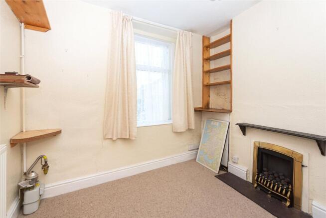 Priory Terrace, Vinegar Hill, Caernarfon, Gwynedd, LL55 photo 4