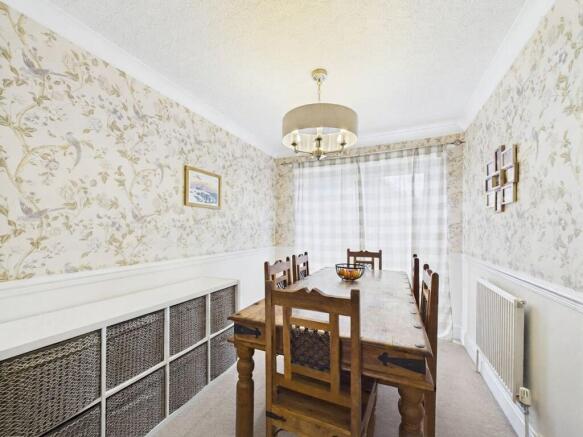 3 bed Detached for sale Image 6