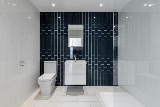5-257 Putney Bridge Rd Bath.jpg