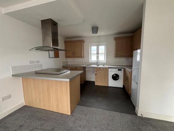 Kitchen 1.jpg