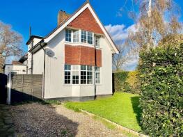 26a, Windmill Hill, Ruislip HA4 8QE