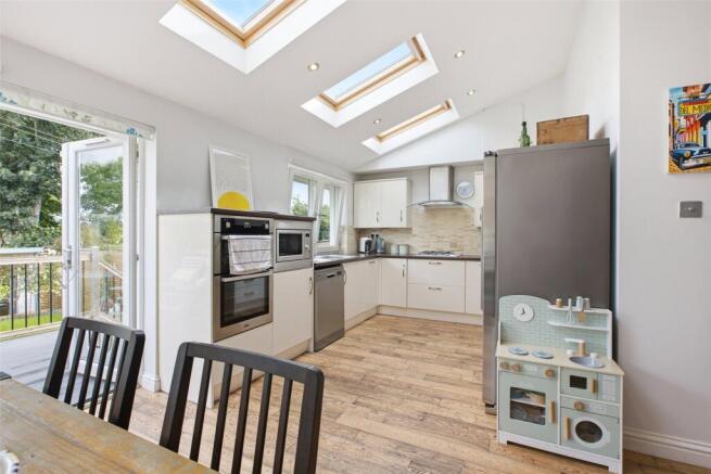 Kitchen/Dining