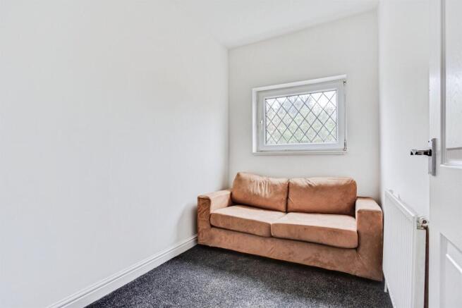 3 bed Semi-Detached for sale Image 10
