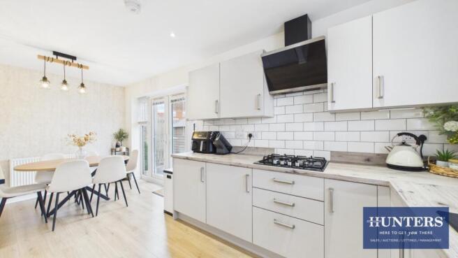 Kitchen/Dining Room