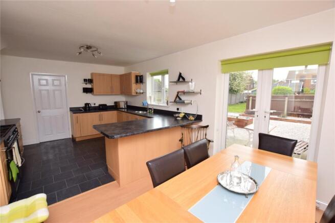 Kitchen (4)