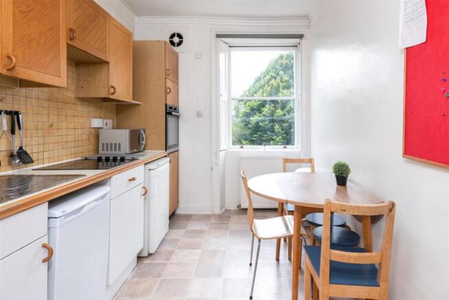 4 Beaufort East, Bath, BA1 6QF-2.jpg