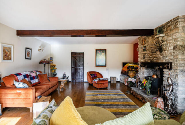 1466238-7-6a154bd...