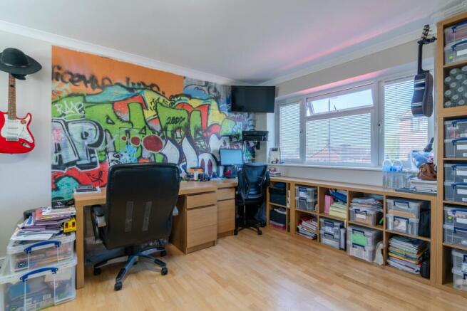 Photo 16