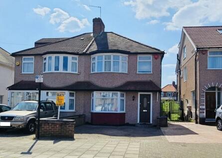 Axholme Avenue, Edgware HA8