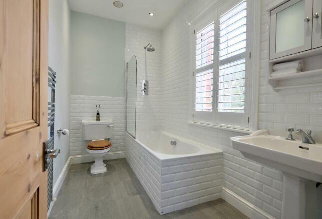 Family bathroom