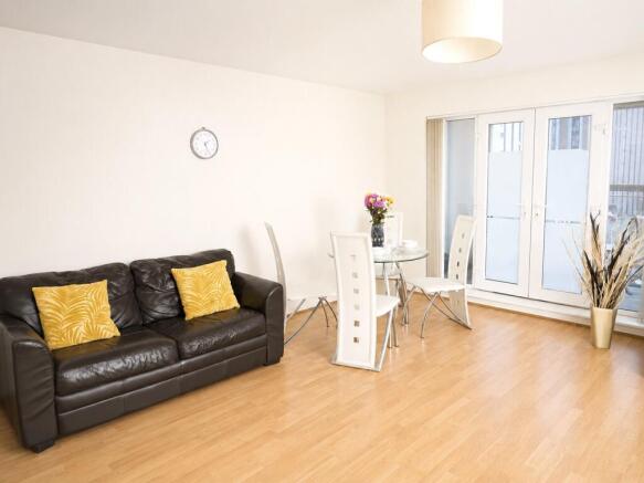 Gilmartin Grove, Liverpool, Merseyside, L6 photo 4