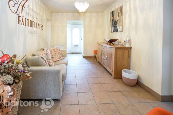 4 bed House for sale Image 7