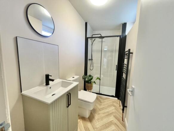 3 bed Terraced for sale Image 9