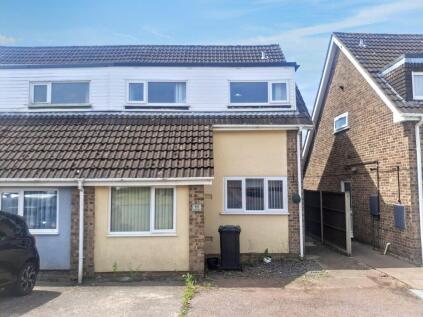 Court Road, Lydney, GL15 5SY