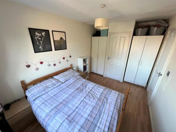 Bedroom 1B.JPG