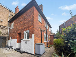 Flat 228, Orchard Court, Wood Lane, Hornchurch RM12 5NH
