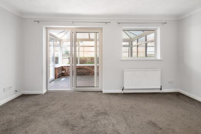 Living Room (view a)