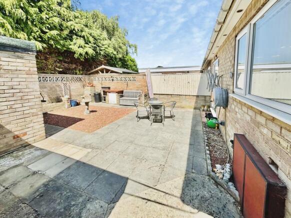 3 bed Semi-Detached for sale Image 9