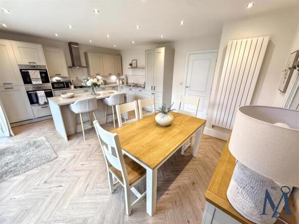 Kitchen/ Diner