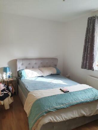 Double Bedroom.jpg