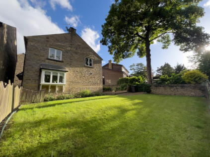Ellerslie Court, Edgerton, Huddersfield, Kirklees