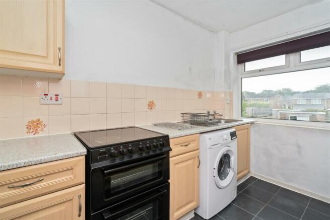 151 Rowood Drive B92 9LL-7_lo.jpg