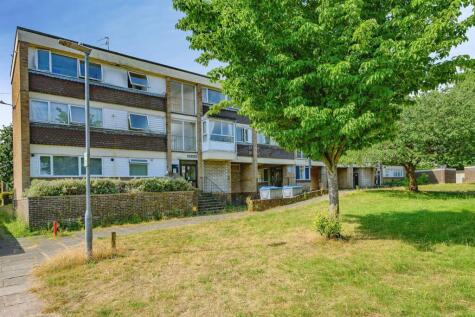 Livingstone Walk, Hemel Hempstead