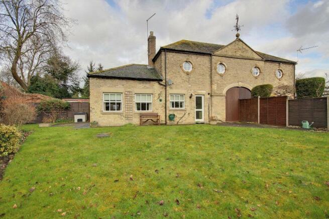 Stunning Coach House