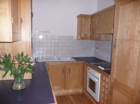 KITCHEN: