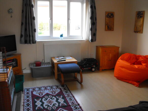 Photo 4